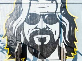 «Στην ομάδα μας δεν χωράνε ρατσιστές, σεξιστές και αστυνομικοί»: Γνωρίστε την CS Lebowski