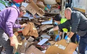 Βραβεύτηκαν οι εργαζόμενοι του δήμου Βύρωνα που διέσωσαν γατάκια από κάδο ανακύκλωσης