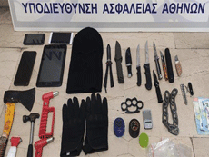 Συμμορία ανηλίκων λήστευε παιδιά σε Παγκράτι και Βύρωνα