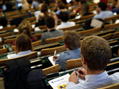 Καταγγελία για ακύρωση πτυχίων σε δεκάδες φοιτητές