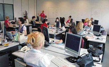 Τι ισχύει με τις καλοκαιρινές άδειες σε ΟΤΑ και Δημόσιο.