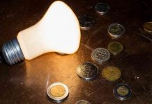 Ρήτρα αναπροσαρμογής: “Παγώνουν” οι διακοπές ρεύματος σε ευάλωτα νοικοκυριά