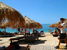 Η αλά Ελληνικά «Μεγάλη παραίτηση» των εργαζομένων στον τουρισμό