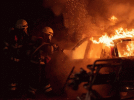 Εμπρηστική επίθεση σε όχημα στον Βύρωνα (11/7/22)