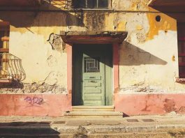 «Την καταγωγή μού έδωσαν προσφυγική»