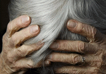 Προσοχή στις παγίδες των απατεώνων. Απέσπασαν 5.000 ευρώ από 78χρονη στον Βύρωνα