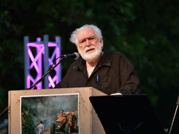 Έφυγε από τη ζωή ο Κώστας Καζάκος