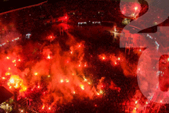 Ποιοι και γιατί ταυτίζονται τελικά με τους στίχους του ΛΕΞ;