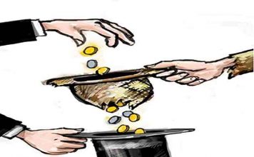 Κοινωνία της φιλανθρωπίας ή της δικαιοσύνης;