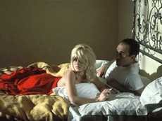 Ο Ινδιάνος στη σκηνή του (βλέπει πλέον, και τηλεόραση…)