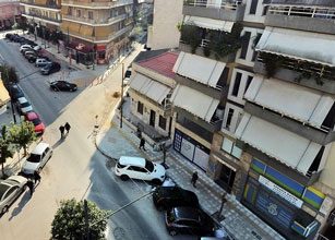 Δήμος Βύρωνα: Νέα πεζοδρόμια και διευθέτηση του δημόσιου χώρου στην οδό Βουτζά!