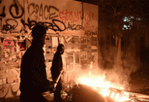 Επεισόδια στην Πανεπιστημιούπολη – Τραυματίστηκε αστυνομικός