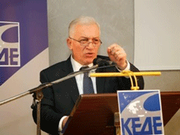 Στο Caravel και Κεραμέως, Λιβάνιος στην αυριανή συνεδρίαση του Δ.Σ της ΚΕΔΕ