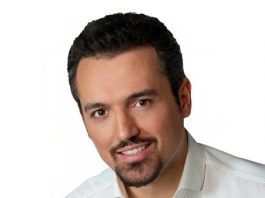 Γεώργιος ΝΤΟΒΟΛΟΣ: Έχουμε μια μεγάλη ευκαιρία