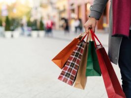 Ανοικτά την Κυριακή 26 Νοεμβρίου τα εμπορικά καταστήματα