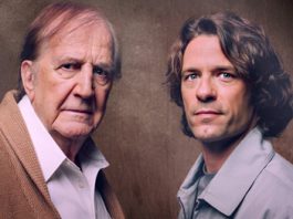 Κάθε Πέμπτη κύριε Γκρην… Του Νίκου Μπαρμπαρόσου