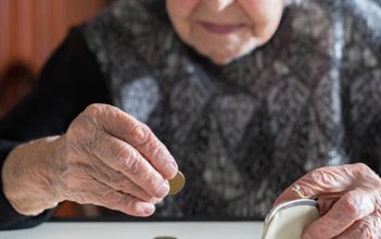 Η ακρίβεια καλπάζει… Του Χρήστου Παναγιωτόπουλου