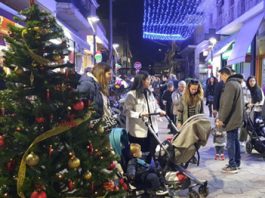 Γιορτή Χριστουγέννων στην αγορά του Βύρωνα… Του Γιώργου Πιερράκου