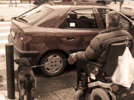 …περί εμποδιζόμενων ατόμων… Του Ξενοφώντα Χολέβα