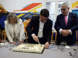 Ο Περιφερειάρχης Αττικής, Νίκος Χαρδαλιάς, στο Άσυλο Ανιάτων