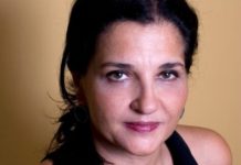 Οι τρεις μπαμπούλες είναι εκεί… της Ιωάννας Κοντούλη