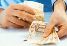 Οργιάζει το μαύρο χρήμα: Οι μισοί Ελεύθεροι επαγγελματίες δήλωσαν μηνιαίο εισόδημα 268 ευρώ