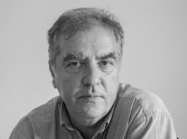 ΑΤΑΦΟΙ ΝΕΚΡΟΙ ΤΟΥ ΠΟΛΕΜΟΥ του Δημήτρη Βασιλείου