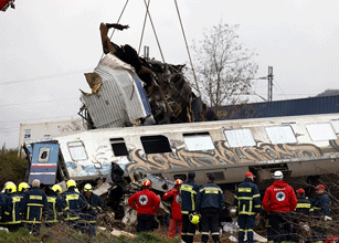 ΑΡ.ΠΑ. ΒΥΡΩΝΑ: 3 χρόνια από το έγκλημα στα Τέμπτη-Σάββατο 28/2-Κοινή ανακοίνωση-κάλεσμα κινήσεων περιφερειών πόλεων- Συγκέντρωση στην Αθήνα και σε όλες τις πόλεις