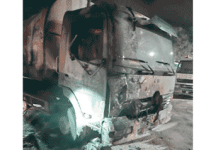 Βύρωνας: Φωτιά εκδηλώθηκε στο αμαξοστάσιο του δήμου, σβήστηκε άμεσα από τους εθελοντές πυροφύλακες (φωτο)