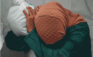 ΕΝΝΙΑ. Του Δημήτρη Βασιλείου