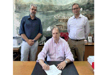 Συνάντηση του Δημάρχου Βύρωνα με τον Δημ. Σύμβουλο του Nottingham Παύλο Κοτσώνη