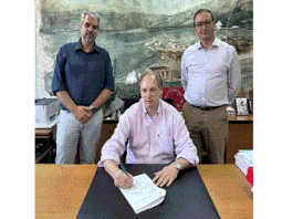 Συνάντηση του Δημάρχου Βύρωνα με τον Δημ. Σύμβουλο του Nottingham Παύλο Κοτσώνη