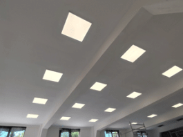 Καισαριανή: ΑΝΑΚΑΙΝΙΣΗ ΑΙΘΟΥΣΑΣ ΕΚΔΗΛΩΣΕΩΝ 1ου ΔΗΜΟΤΙΚΟΥ